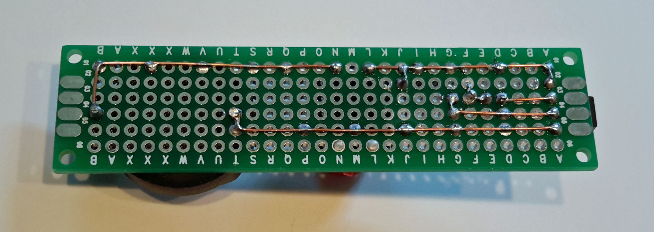 Magneet polariteit tester (back).jpg